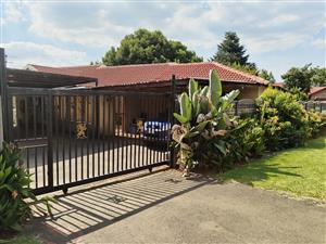 Spacious 3-Bedroom Home with Granny Flat – Great Potential! in Crystal Park