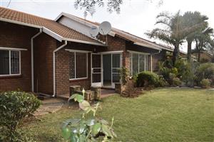 Simplex, pet friendly townhouse for sale in Boksburg South