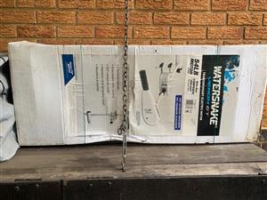 Transom mount electric motor