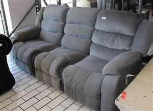 3 SEATER RECLINER CO