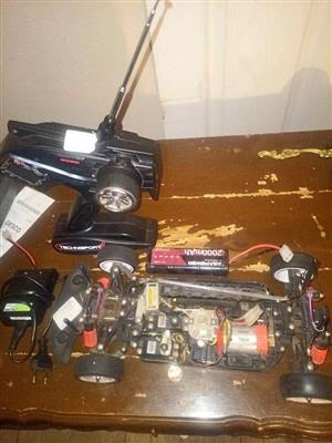 4 wheel drive RC racing car