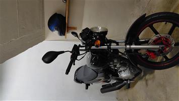 MOTORBIKE FOR SALE SYM XS125 K – Excellent Condition