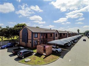 3 Bedroom Apartment for sale in Albemarle, Johannesburg