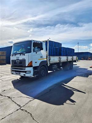 16 Ton Dropside Truck For Hire