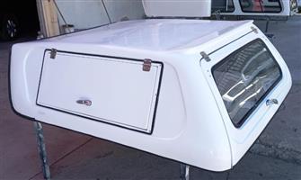 NISSA NP200 GULL WINGS LOW WHITE BAKKIE CANOPY FOR SALE