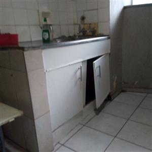 Beautiful balcony to rent in mucklenuek Pta