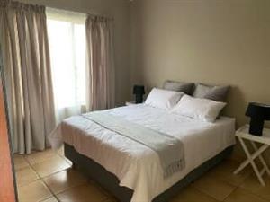 Furnished room to let in gardens from july