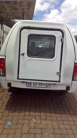 Toyota Hilux canopy