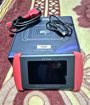 XTOOL IP608 KEY PROGRAMMER IN (PRISTINE CONDITION)