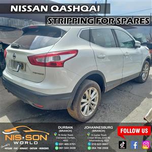 NISSAN QASHQAI STRIPPING FOR SPARES