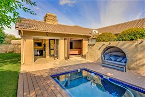 Immaculate 3 bedroom cluster with backup utilities