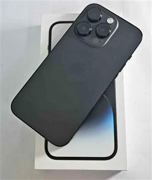 Iphone 14 Pro 256gb. Battery health 87%.