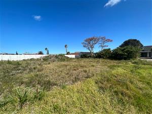 Vacant land in Aston Bay