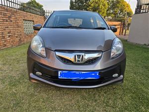 Honda brio 2015
