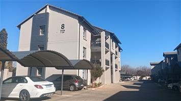 Upmarket new development situated in the heart of Raslouw.
