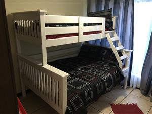 Tri-Bunk Bed Set