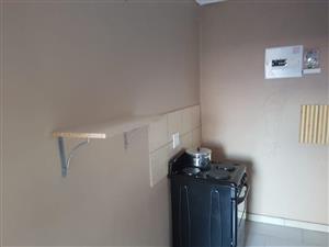Bachelor apartment accommodation in KAGISO for R3400  EXT 8
