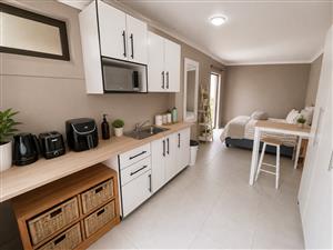 Studio Garden Cottage