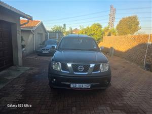 Nissan Navara 2.5 DCI Double Cab Bakkie Good Condition NON RUNNER 