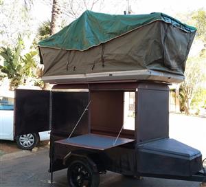 Camping trailer with rooftop tent