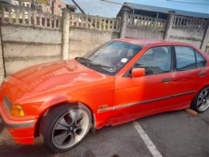 BMW 316i URGENT SALE