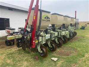 Orthman Massey Ferguson 555