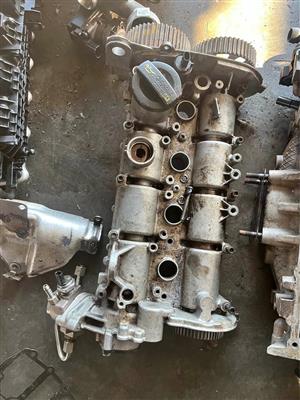 Polo cjz engine cam box with camshafts