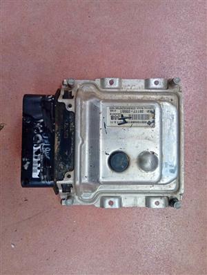 Hyundai accent ECU computer box 39117-2B551