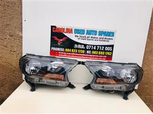 Ford Everest T7/T8 left and right standard headlight (after market)