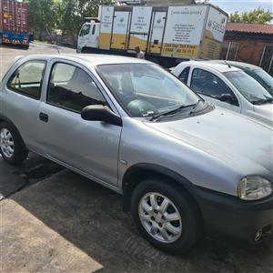 Opel corsa lite 2002
