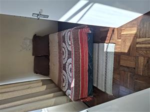 Half room in Sunnyside 