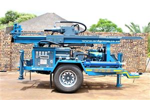SMALL ROBUST HEAVY DUTY DRILLING RIG