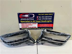 Kia Sorento left an right side headlight replacement lens 