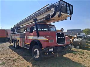 Man 22-192 Truck With Simon Snorkel SS263 for sale