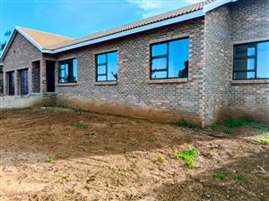 Prime location - walking distance to the beach