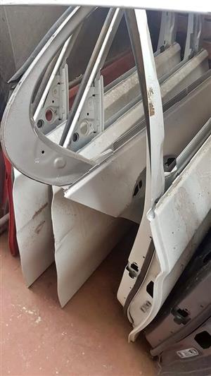 Bmw f10 5 series doors to clear
