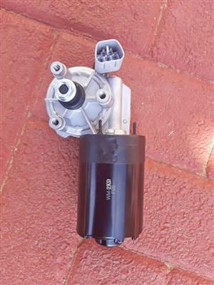 HILUX D4D VVTI 2005 UP WIPER MOTOR. BRAND NEW. FOR VARIOUS OTHER CARS TOO.