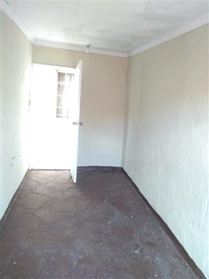 Room to rent in Lombardy East