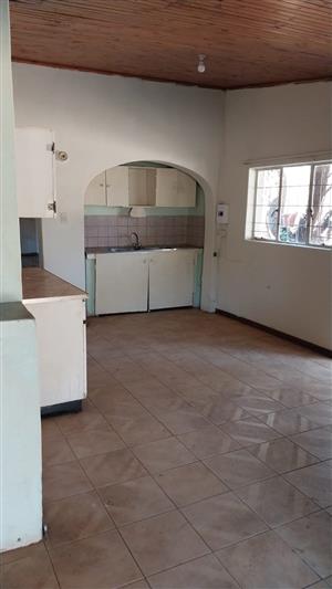 One bedroom cottage close to Rosemary Hill venue in Donkerhoek