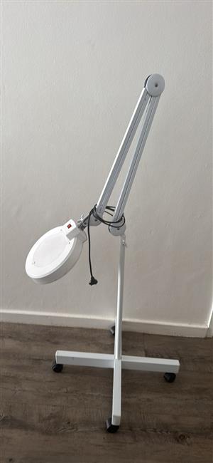 Facial steamer