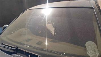 BMW 320i E90 preface front windscreen