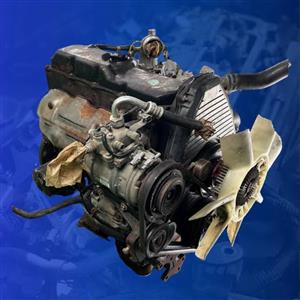 Toyota Hilux 2.4L Diesel 2L