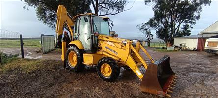 Komatsu Wb93r-5 