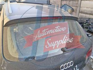 Audi Q7 3.0tdi Rear Windscreen for sale