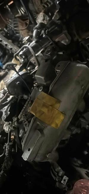 Isuzu 4jg2 Engine stripping for spares.