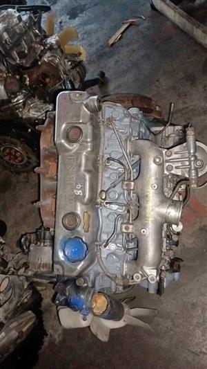 MITSUBISHI CANTER 4D33 ENGINES FOR SALE
