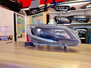 2018 HONDA JAZZ RIGHTSIDE HEADLIGHT FOR SALE IN GOOD CONDITION