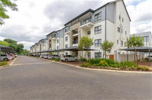 Stylish 1-bedroom apartment for rent in Crowthorne AH, Midrand—ideal location, modern amenities!