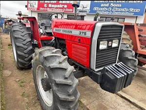 Massey Ferguson 375 tractor Good working machine 