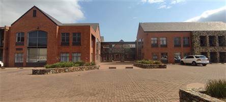 Offices to let in Cresta, Randburg